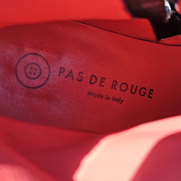 Pas De Rouge suede ankle boots - Picture 8 of 10